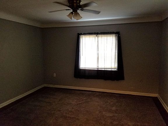 Studio Room