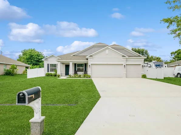 911 SW Fable Avenue, Port St Lucie, FL 34953