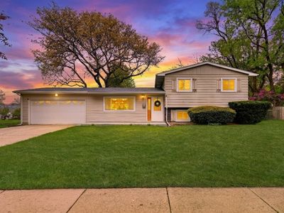 18320 W Linda Ln, Gurnee, IL, 60031