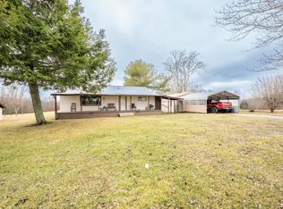 5699 Nashville Hwy, Deer Lodge, TN 37726