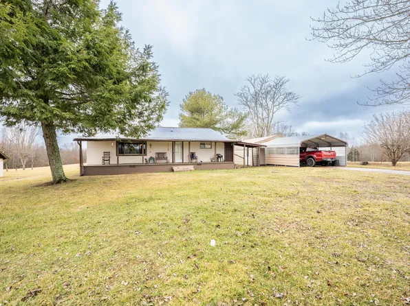 5699 Nashville Hwy, Deer Lodge, TN 37726