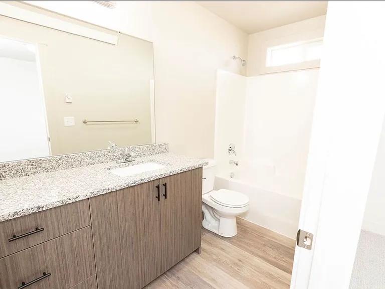 3584 E Felix Way #1 — Photo 8