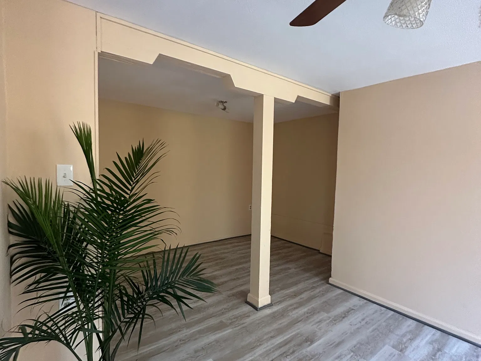 2 bed, 1100 sqft, $1,300 — Photo 3