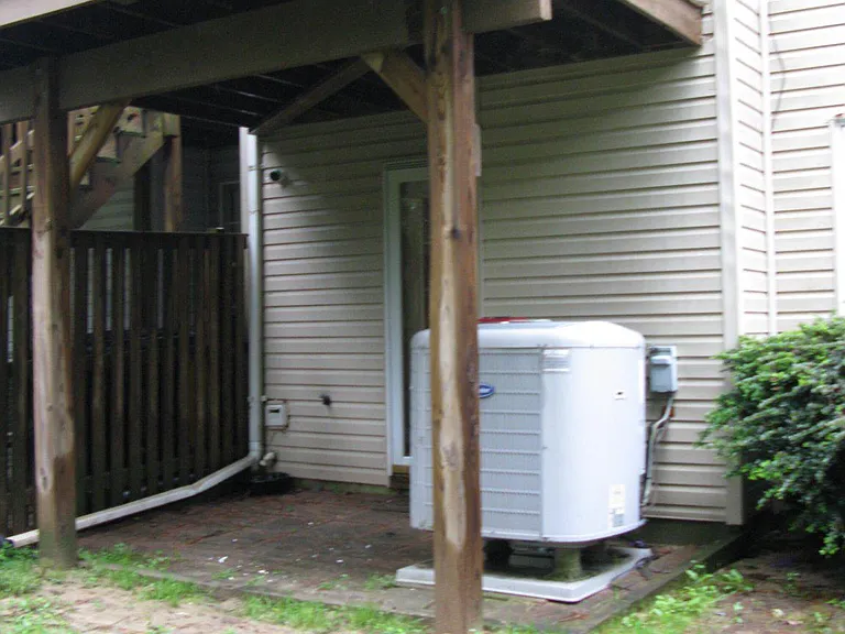 2202 Commissary Cir #208 — Photo 28