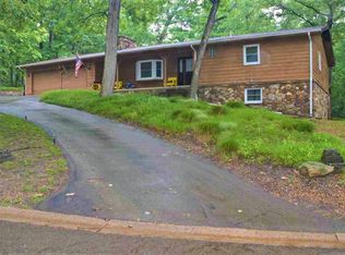 1424 W Kenton Rd, Dexter, MO 63841