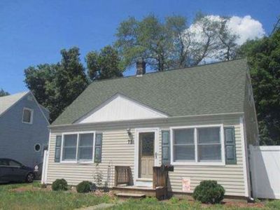 71 Burnside Pl, Haskell, NJ, 07420