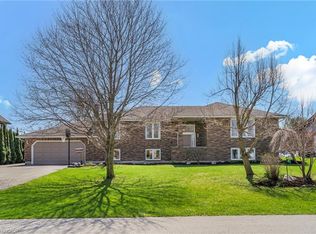 6 Lin Pine Ln, Wellesley, ON N0B1T0