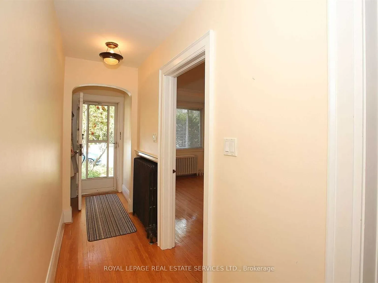 3 bed, $3,900 — Photo 3