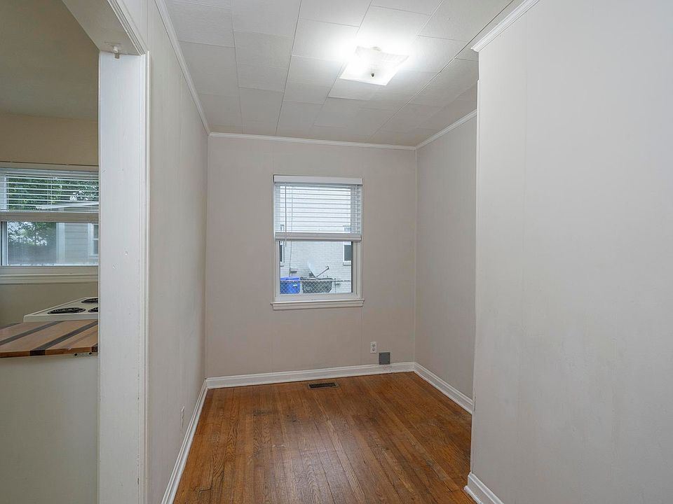 1st image of 410 Newsom St