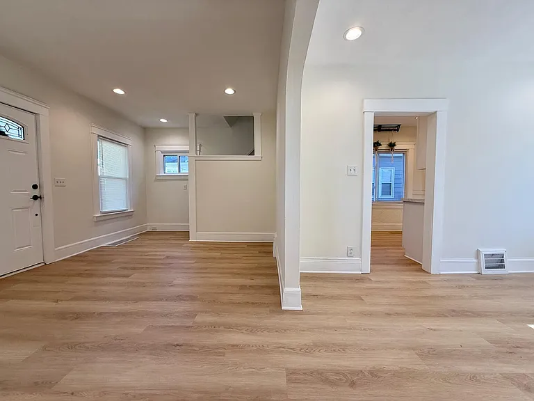 3374 W 88th St #1 — Photo 3