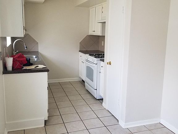 3rd image of 10602 Kirklane Dr
