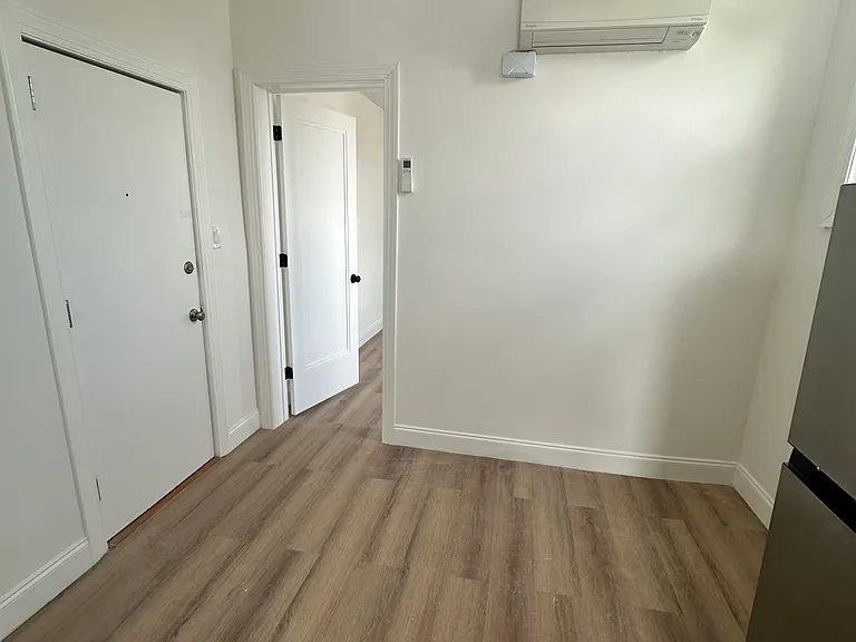 770 W Side Ave #3B — Photo 3