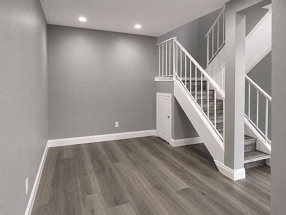4th image of 1239 W Rosecrans Ave APT 11