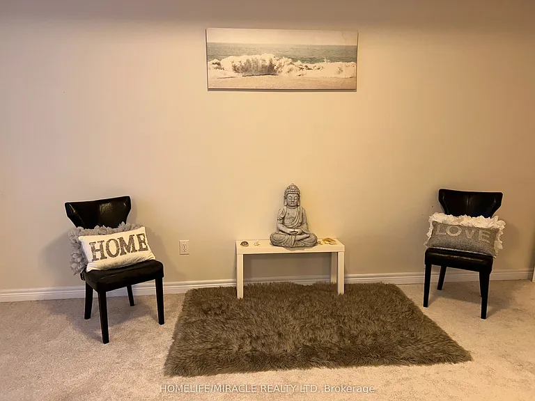 197 Mumbai Dr — Photo 4