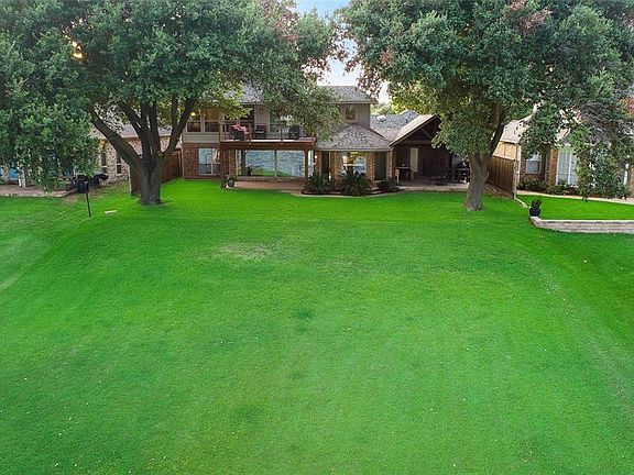4th image of 4414 Scenic Dr