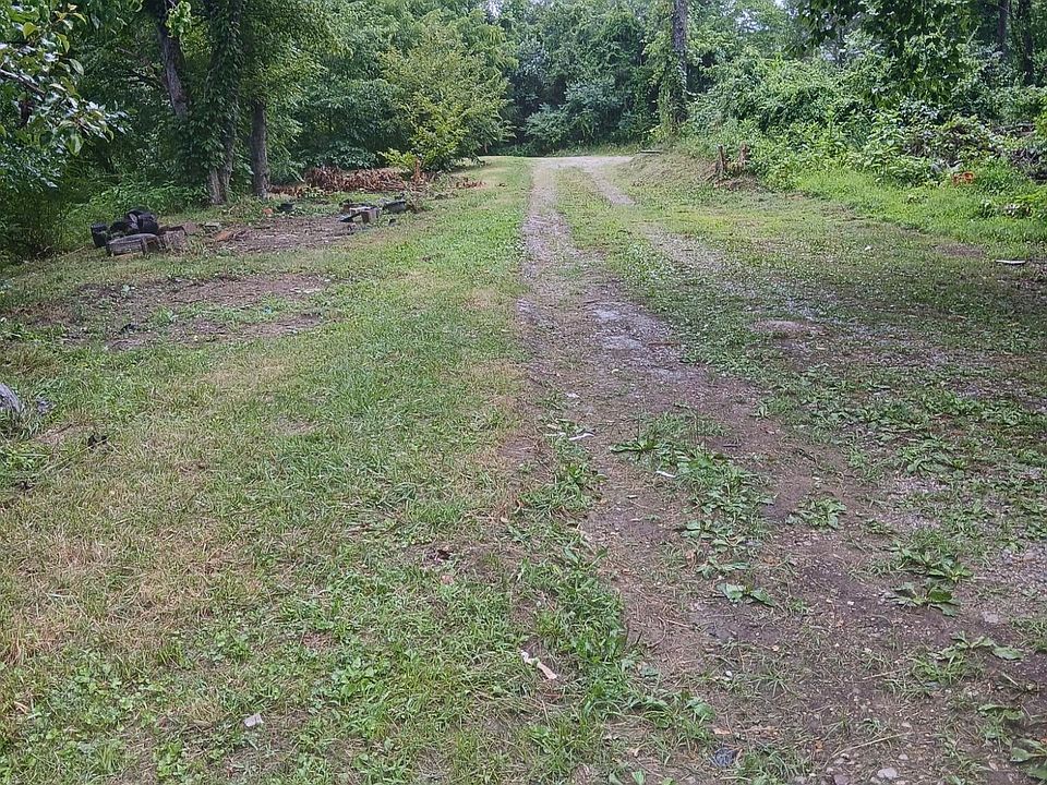 1st image of 1847 State Highway 979