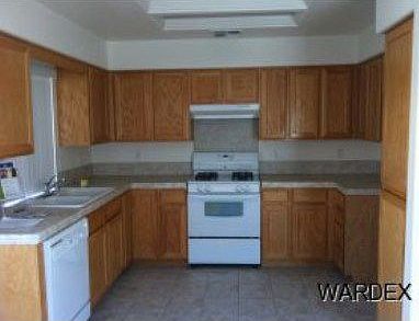 2nd image of 4930 S Rinaldi Dr