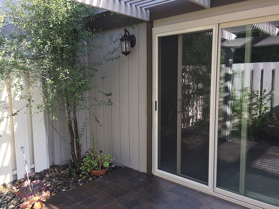 2nd image of 11461 Matinal Cir #51