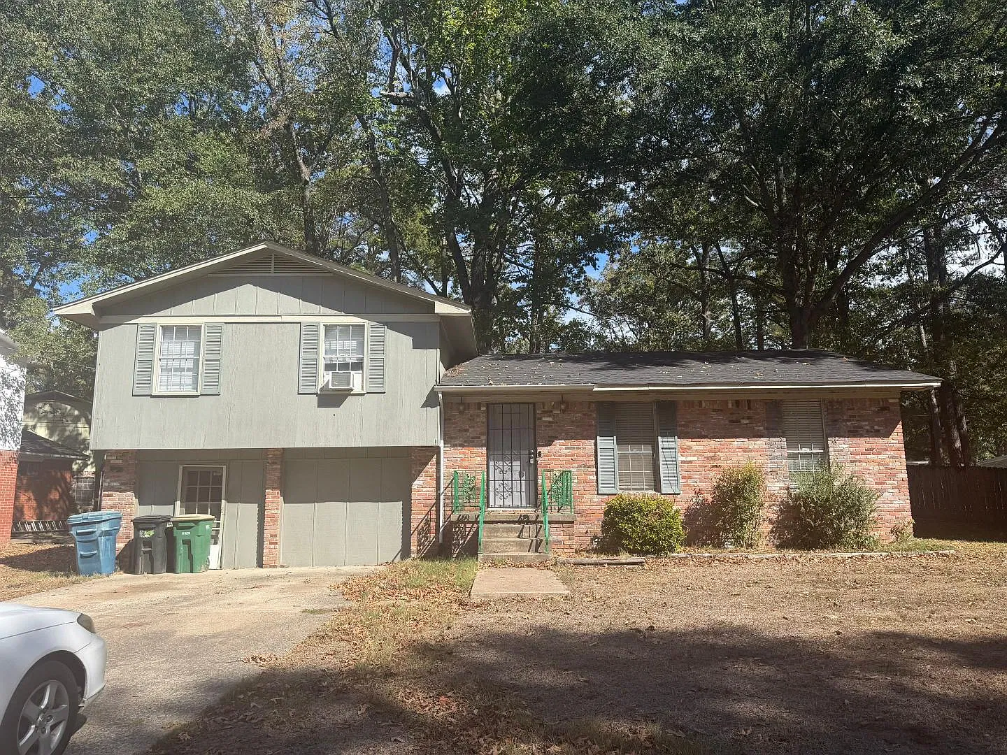 1 Regency Ct — Photo 1