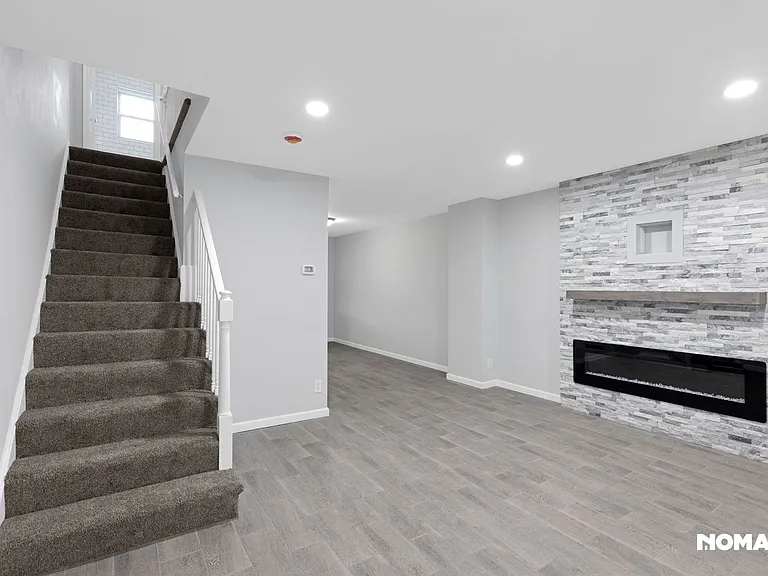 2207 Firethorn Rd — Photo 26