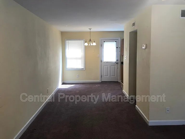 112 Silver Brook Dr — Photo 7