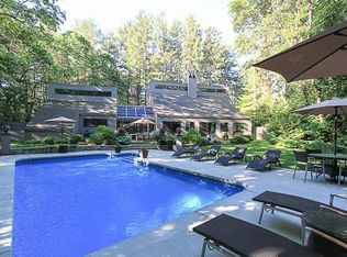 27 Miles River Rd, South Hamilton, MA 01982