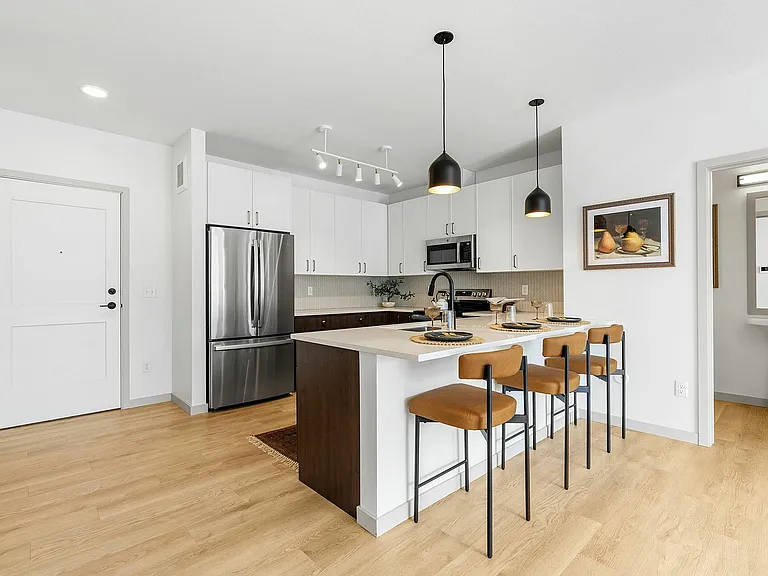 Model Unit Kitchen