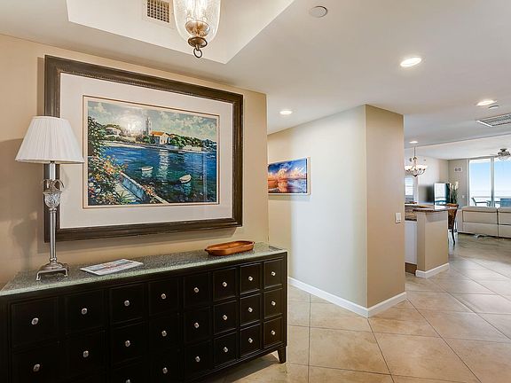 2nd image of 2650 Lake Shore Dr Unit 804