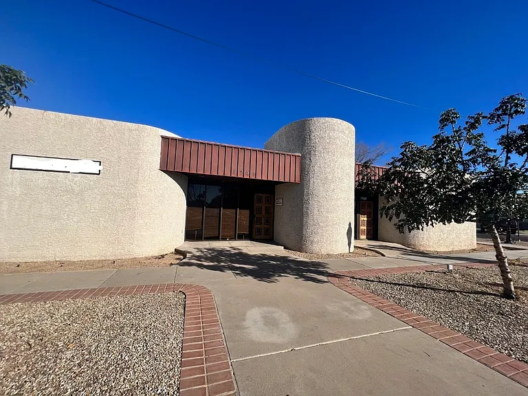 7142 N 57th Ave — Photo 33