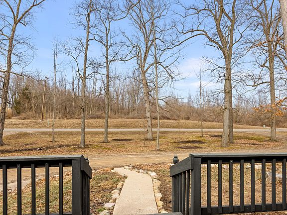 5th image of 2471 Bankers Rd