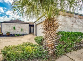 7639 Teal Run Dr, Houston, TX 77071