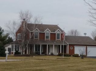 2861 N 4360th Rd, Sheridan, IL 60551