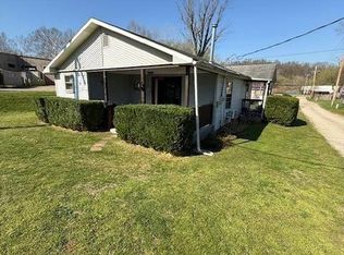 1 Cardaras Dr, Glouster, OH