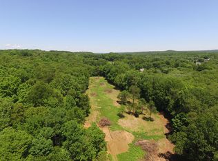 112 Huntingtown Rd, Newtown, CT 06470