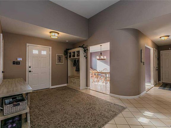 4th image of 23 Celia St