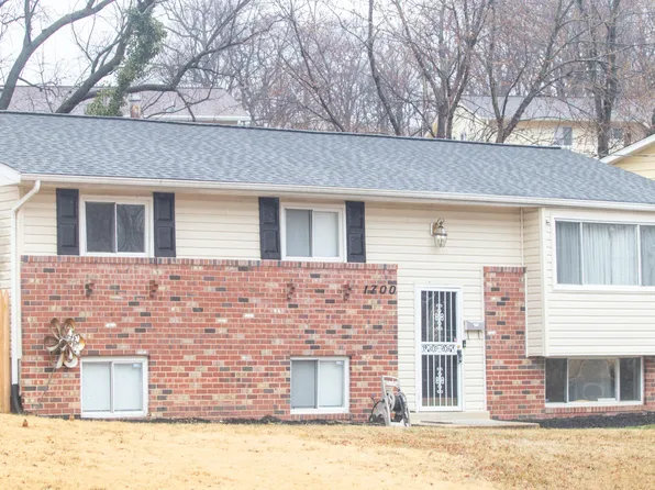 1700 Jarvis Ave, Oxon Hill, MD 20745