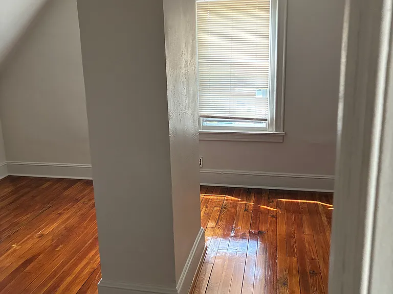 512 Ryers Ave — Photo 10