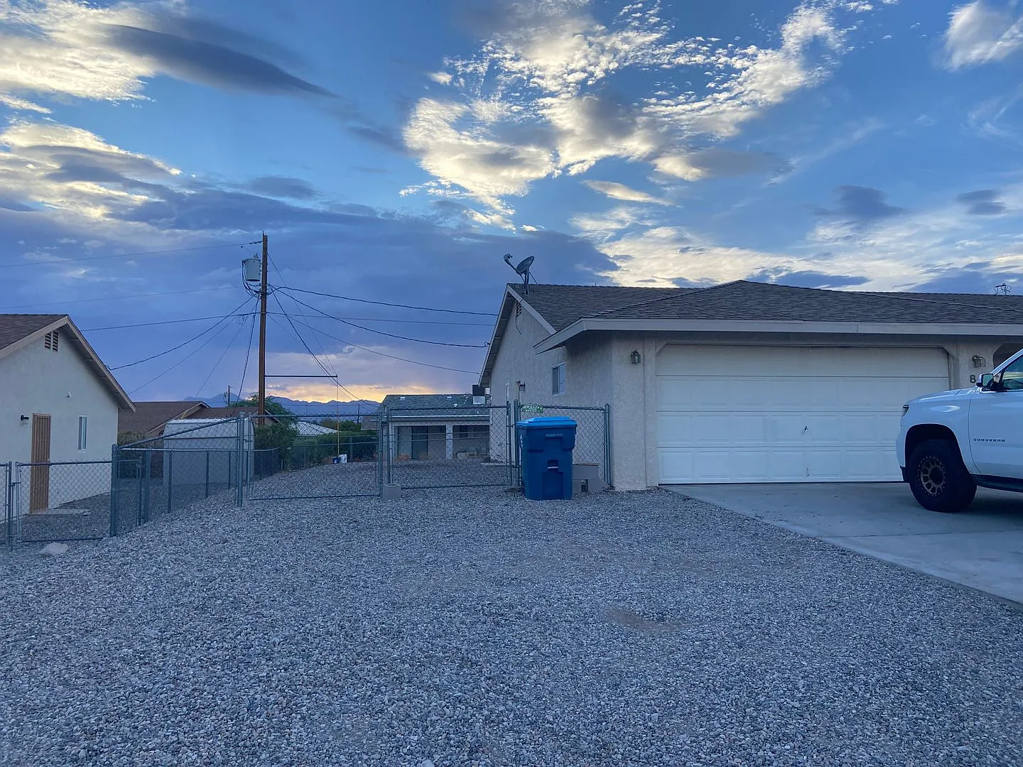 Beautiful Centrally Located 3-Bedroom Home on a Quiet Cul-de-Sac — Photo 2