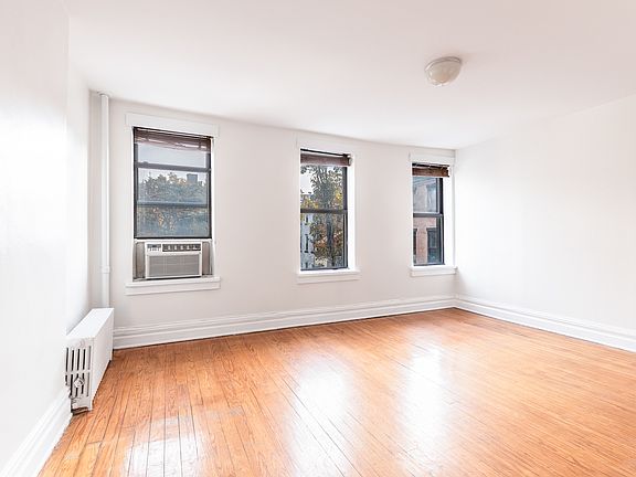 4th image of 375 Bleecker St #3F