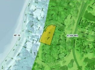 4 Back River Cir, Savannah, GA 31411