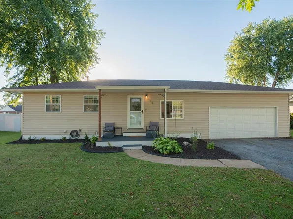 16 Tulip Ave, Granite City, IL 62040