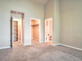 490 Rajkovich Way, Hollister, CA 95023