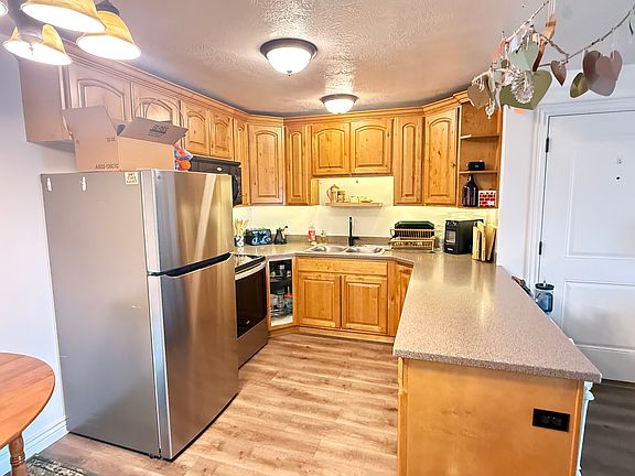 3rd image of 367 S 1000th St W #203