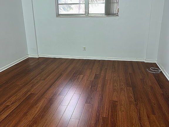 2nd image of 19390 Collins Ave APT 208