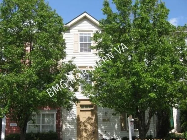 10207 Magnolia Grove Dr, Manassas, VA 20110