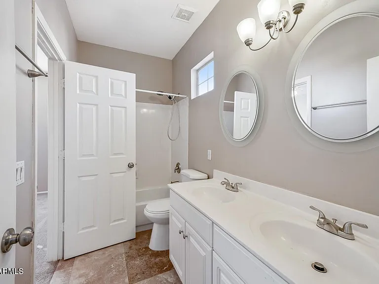 6191 W Shannon St — Photo 25