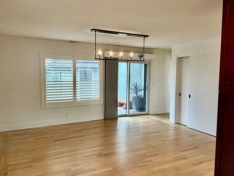 5464 Anselmo Ct — Photo 16