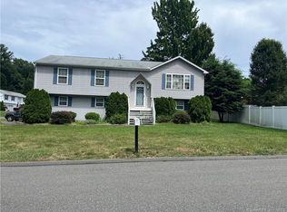 26 Campania Rd, Enfield, CT 06082