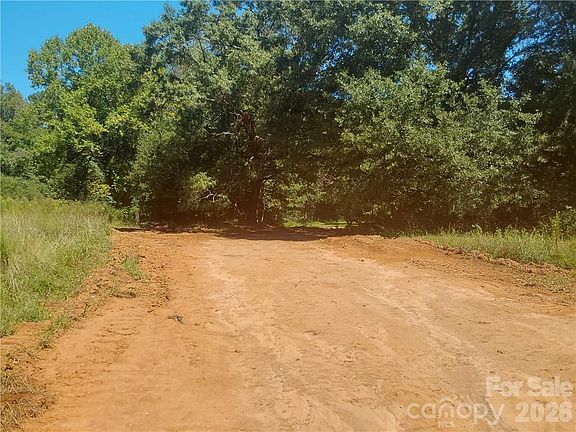 4th image of 1209 Requa Rd