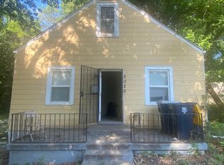 8020 Lydia Ave, Kansas City, MO 64131